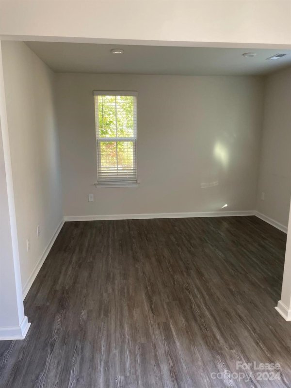 Property image 4 at 1156 Ashbury Street, Charlotte, NC 28216