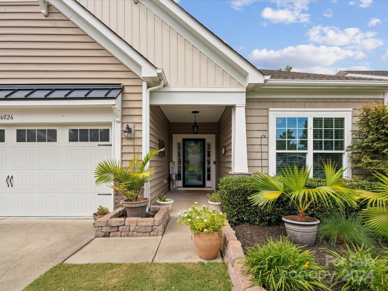 Property image 2 at 6026 Edinburgh Lane, Fort Mill, SC 29707