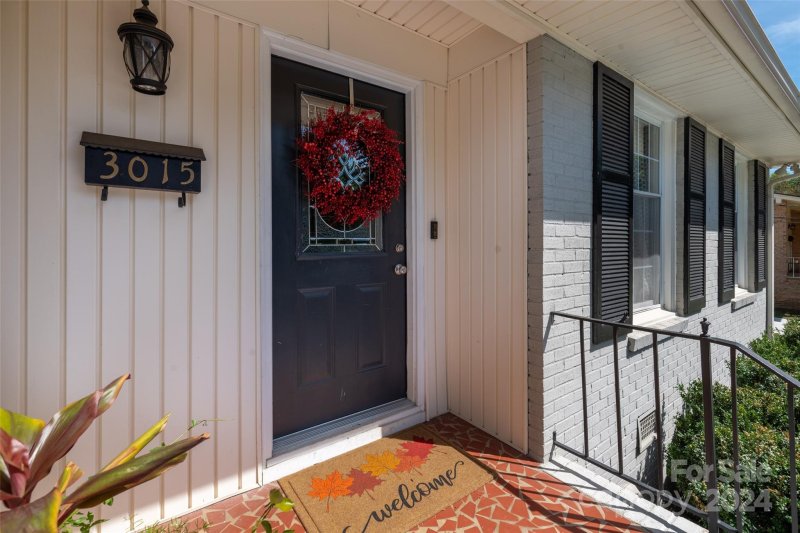 Property image 3 at 3015 Finley Place, Charlotte, NC 28210