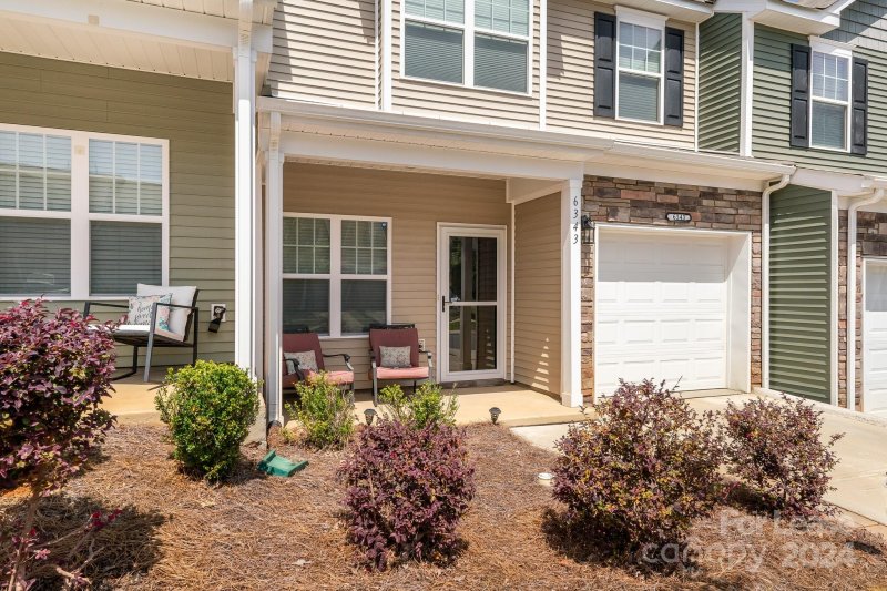 Property image 2 at 6343 Revolutionary Trail, Charlotte, NC 28217