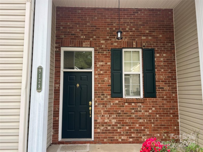 Property image 2 at 9128 Treyburn Drive, Charlotte, NC 28216