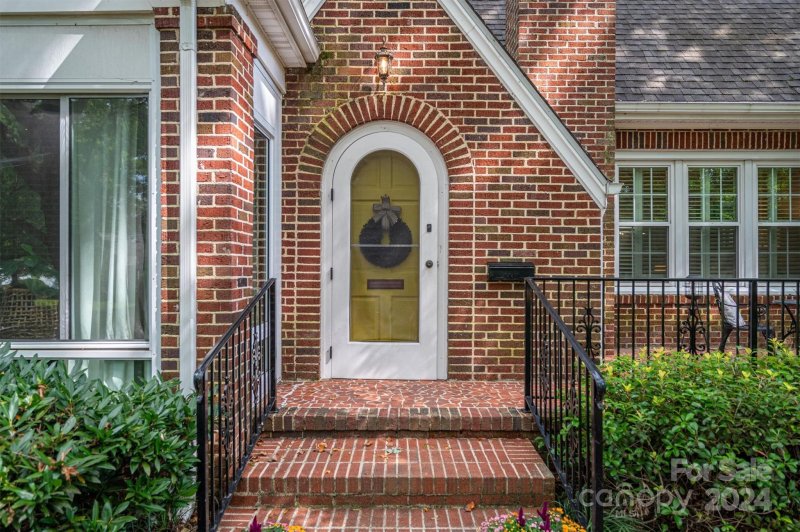 Property image 3 at 1208 Crescent Avenue, Gastonia, NC 28052