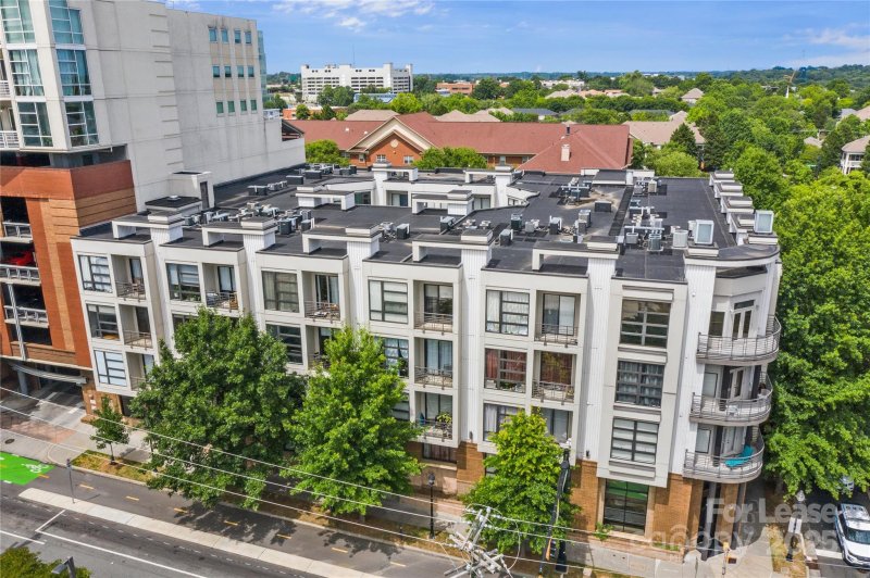 Property image 2 at 525 E 6th Street, Charlotte, NC 28202