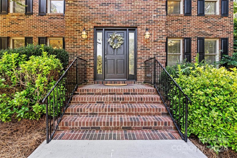 Property image 4 at 7948 Ravenwood Lane, Stanley, NC 28164