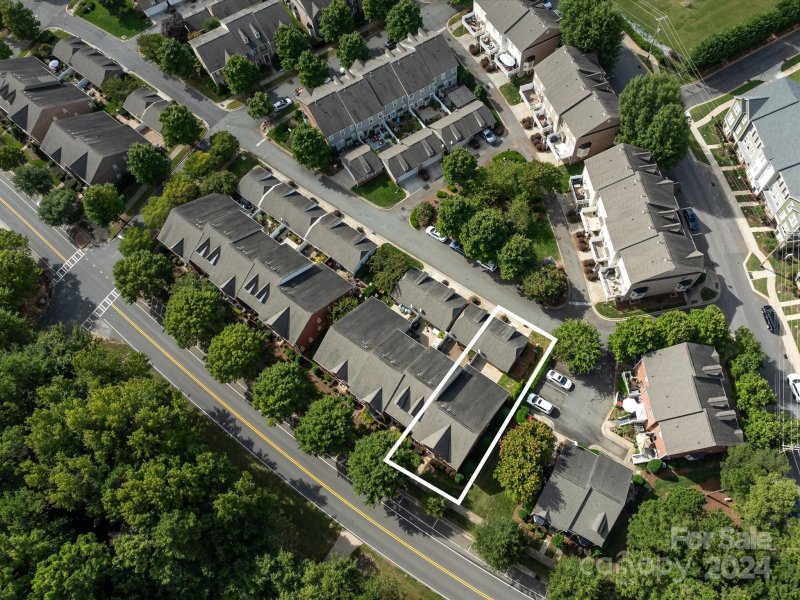 Property image 4 at 637 Beaty Street, Davidson, NC 28036