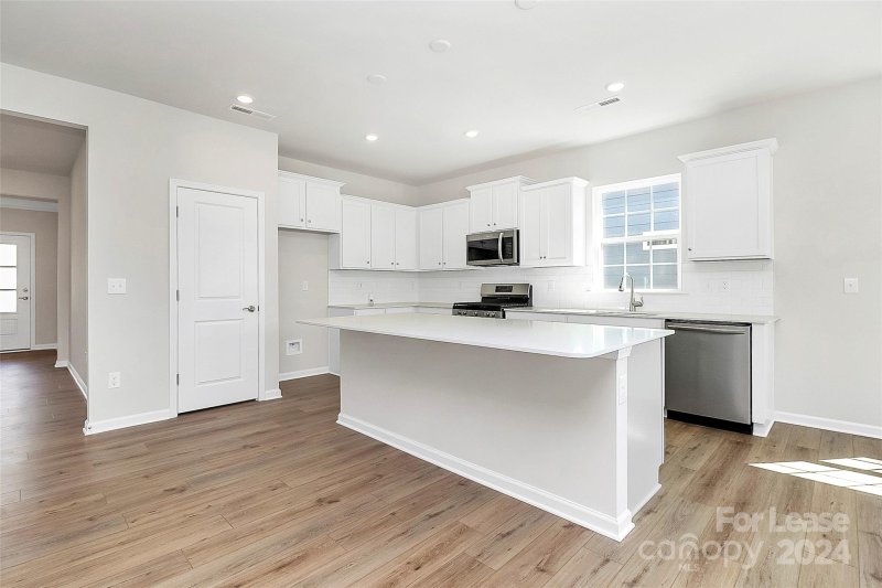 Property image 4 at 148 Pampas Place, Statesville, NC 28625