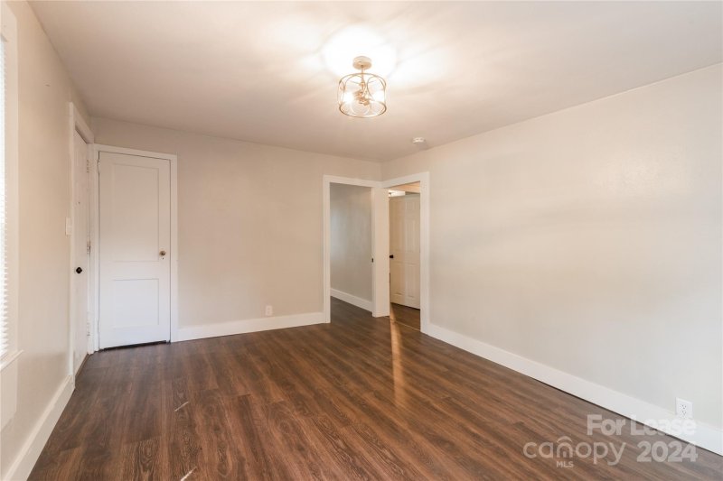 Property image 4 at 1108 W Walnut Avenue, Gastonia, NC 28052