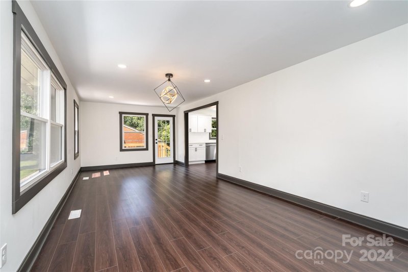 Property image 5 at 2736 Royston Road, Charlotte, NC 28208