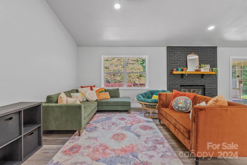 Property image 4 at 30 Park Avenue, Asheville, NC 28803