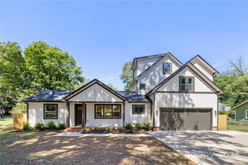 2534 Revolution Park Drive