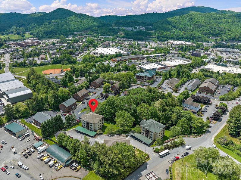 Property image 3 at 180 Gateway Drive, Boone, NC 28607