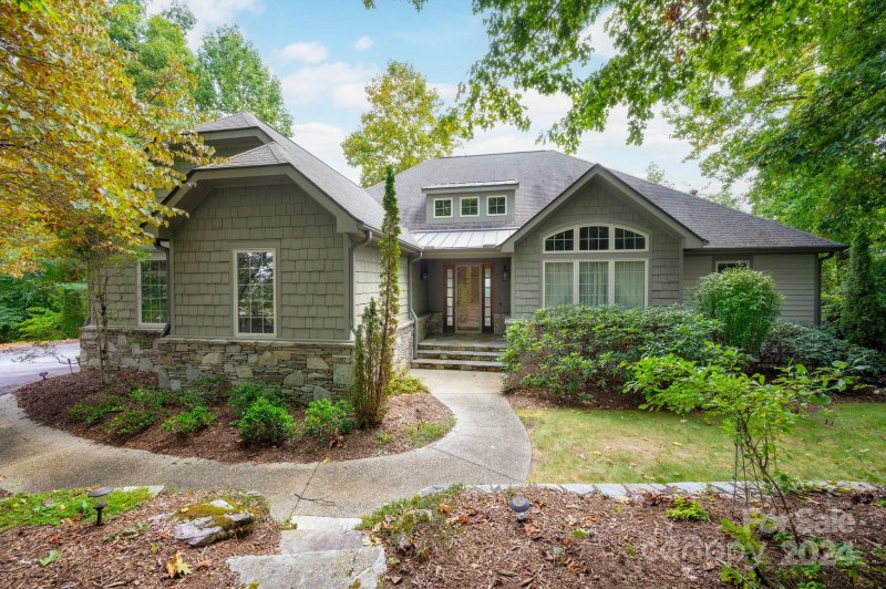 265 High Road Overlook