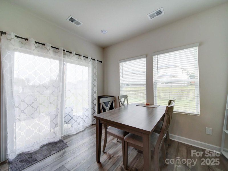 Property image 5 at 102 Guardian Gate Drive, Mooresville, NC 28115