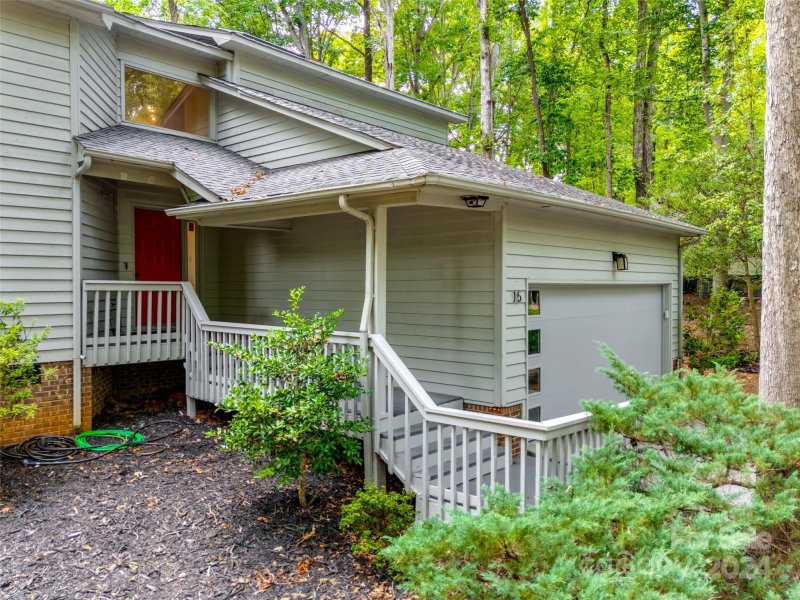 Property image 2 at 15 Tanglewood Road, Clover, SC 29710