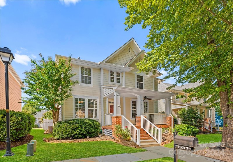 17013 Carlton Way Road