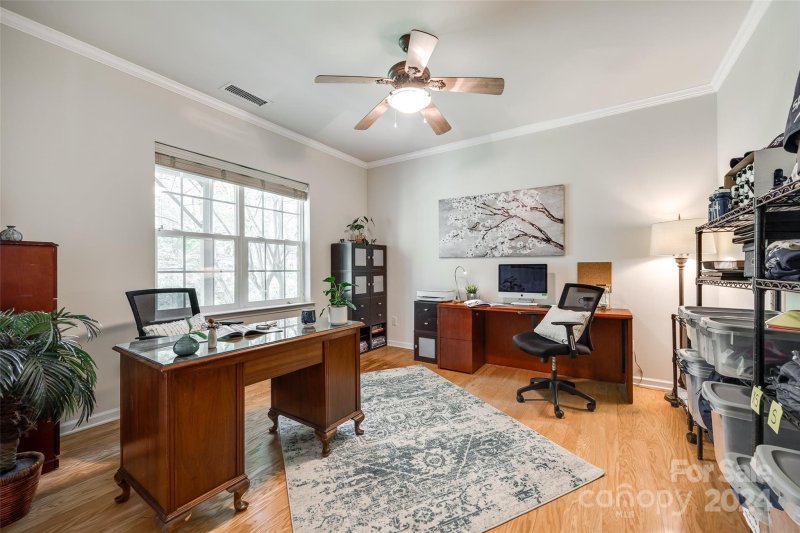 Property image 5 at 5437 Werburgh Street, Charlotte, NC 28209