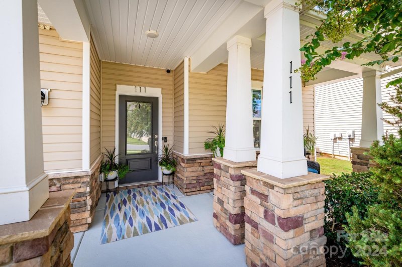 Property image 4 at 111 Mackinac Drive, Mooresville, NC 28117