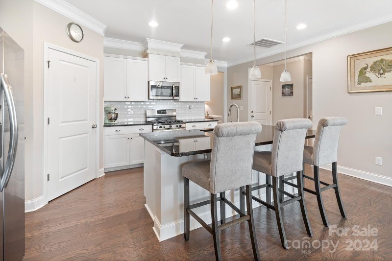 Property image 5 at 118 E Northstone Road, Mooresville, NC 28115