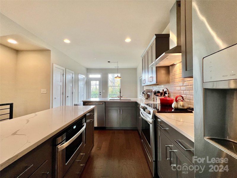 Property image 3 at 2639 Norfolk Avenue, Charlotte, NC 28203