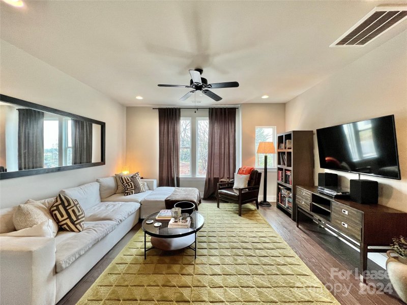 Property image 5 at 2639 Norfolk Avenue, Charlotte, NC 28203