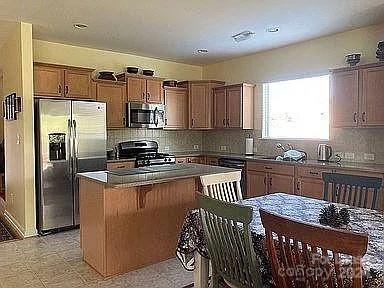 Property image 4 at 10333 Fresh Water Court, Concord, NC 28027