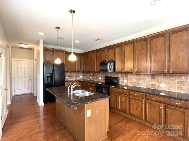 Property image 3 at 10345 Falling Leaf Drive, Concord, NC 28027