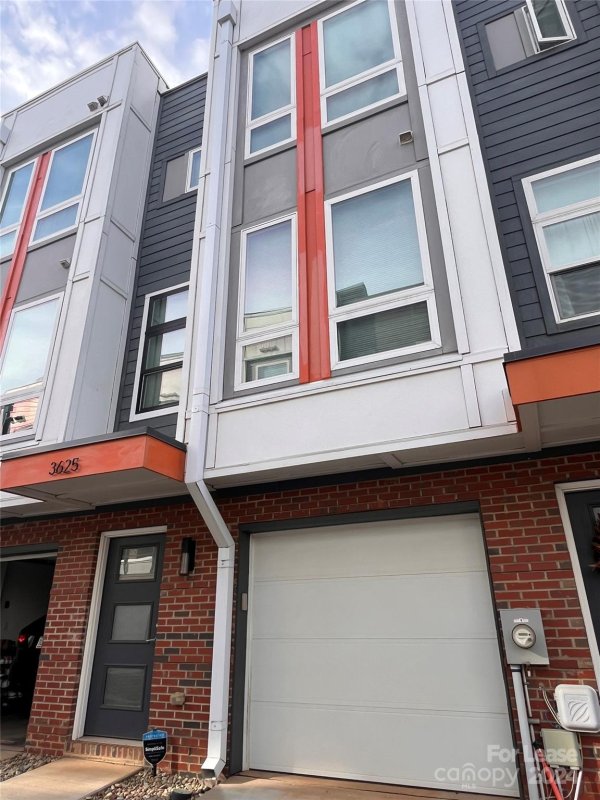 Property image 2 at 3625 Vallette Court, Charlotte, NC 28203