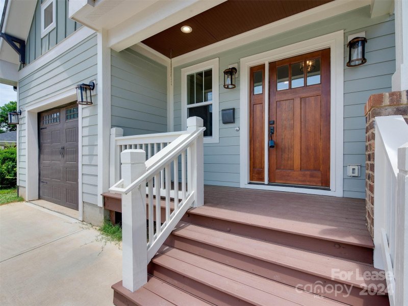 Property image 3 at 326 State Street, Charlotte, NC 28208