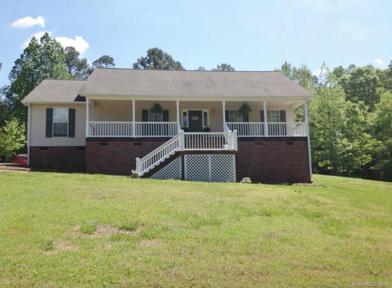 2418 Lazy Oak Drive