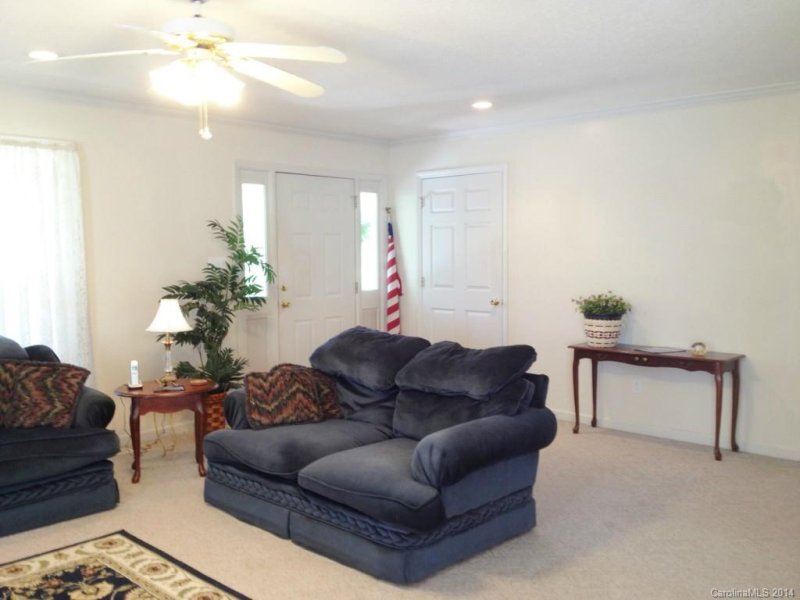 Property image 4 at 2418 Lazy Oak Drive, Lancaster, SC 29720
