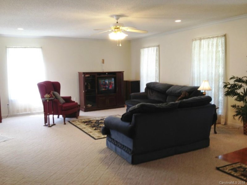 Property image 5 at 2418 Lazy Oak Drive, Lancaster, SC 29720