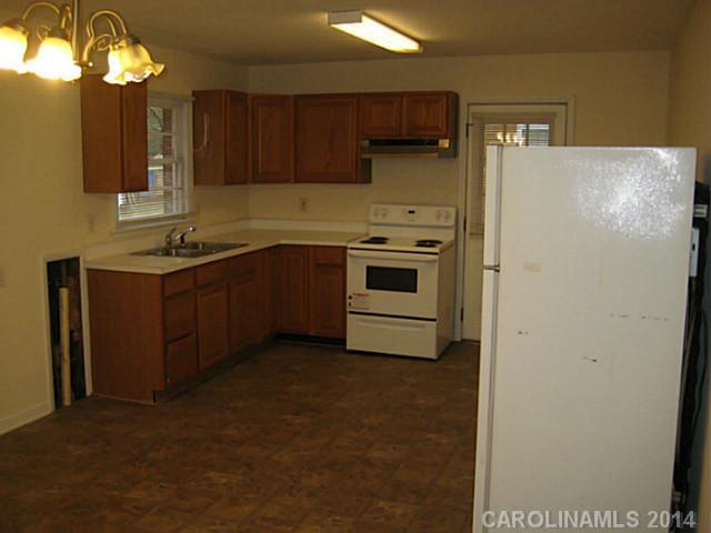 Property image 4 at 815 Brookwood Drive, Mooresville, NC 28115