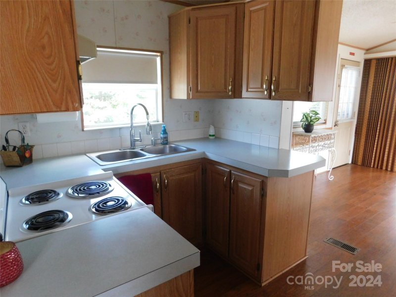 Property image 4 at 83 Summer Place Drive, Waynesville, NC 28785