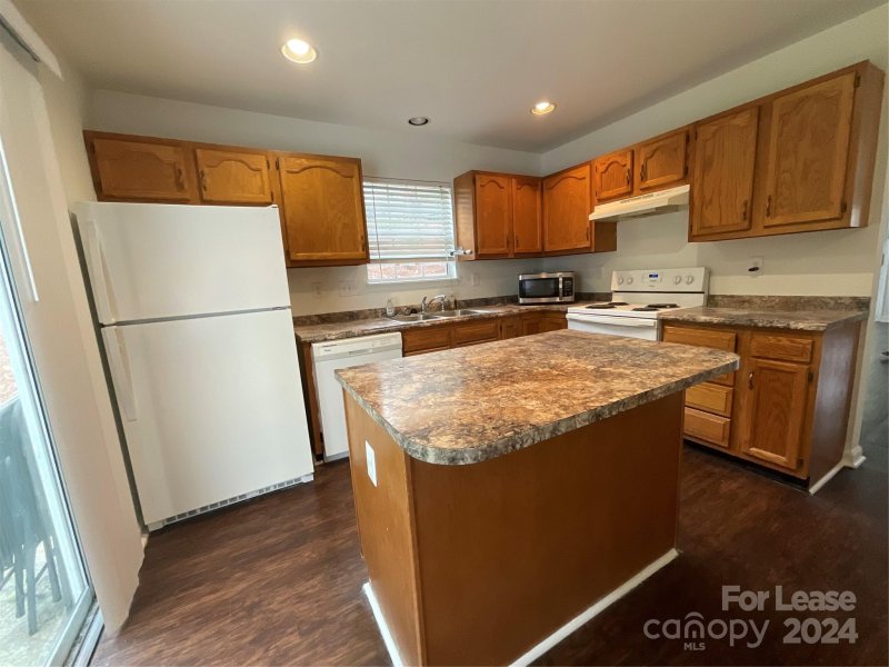 Property image 5 at 3135 Brockhampton Court, Charlotte, NC 28269