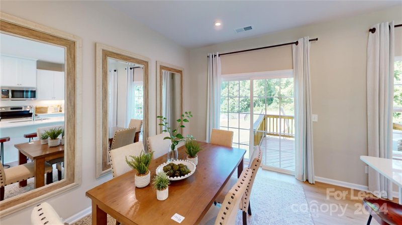 Property image 4 at 4129 Edenborn Lane, Charlotte, NC 28208