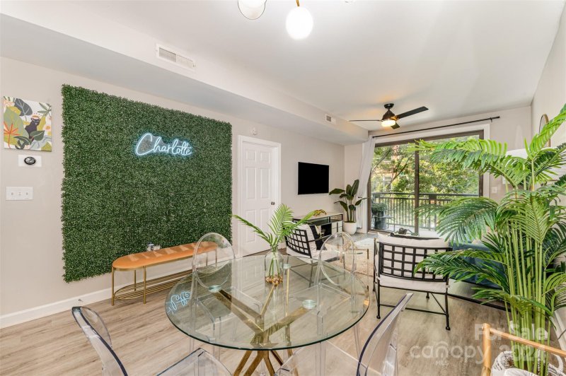 Property image 5 at 718 W Trade Street, Charlotte, NC 28202