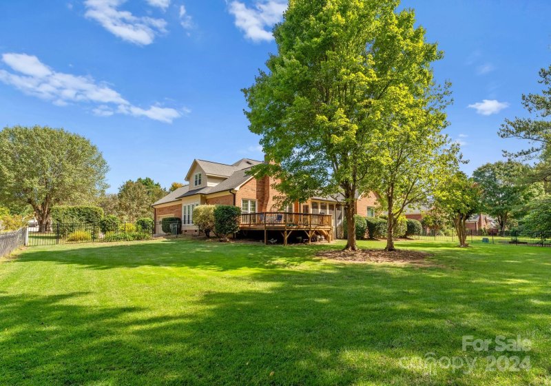 Property image 3 at 5930 Havencrest Court, Concord, NC 28027