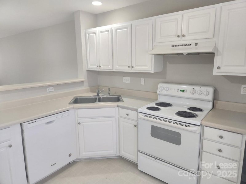 Property image 2 at 10544 English Setter Way, Charlotte, NC 28269