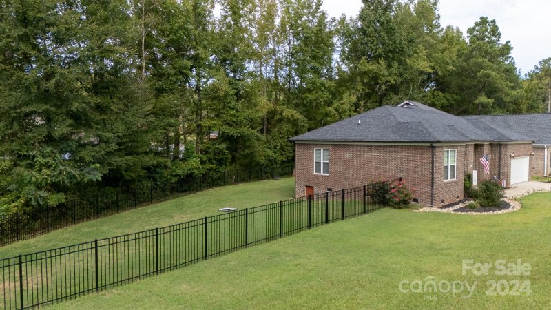 Property image 3 of 133 Ole Eastpointe Drive in Ole Eastpointe, York, SC 29745