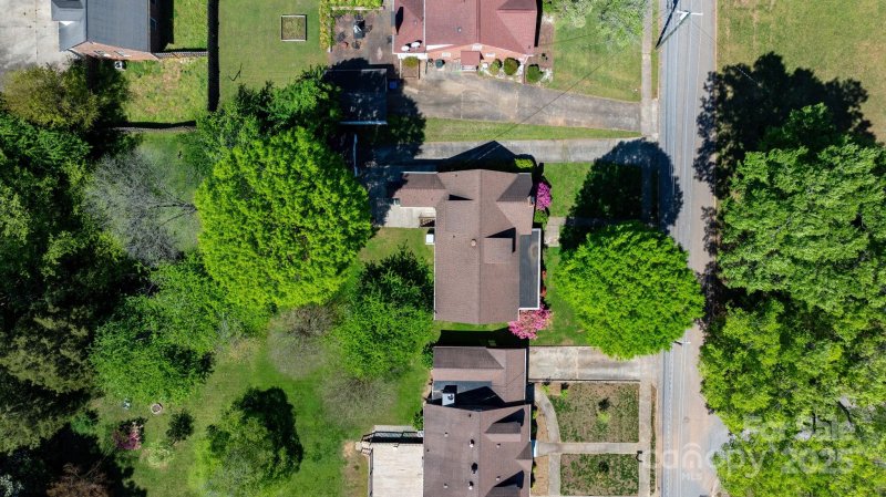 Property image 5 of 112 S 2nd Avenue in Boyd Heights, Maiden, NC 28650