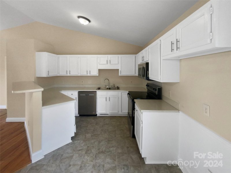 Property image 2 at 5209 Harmon Place, Kannapolis, NC 28083