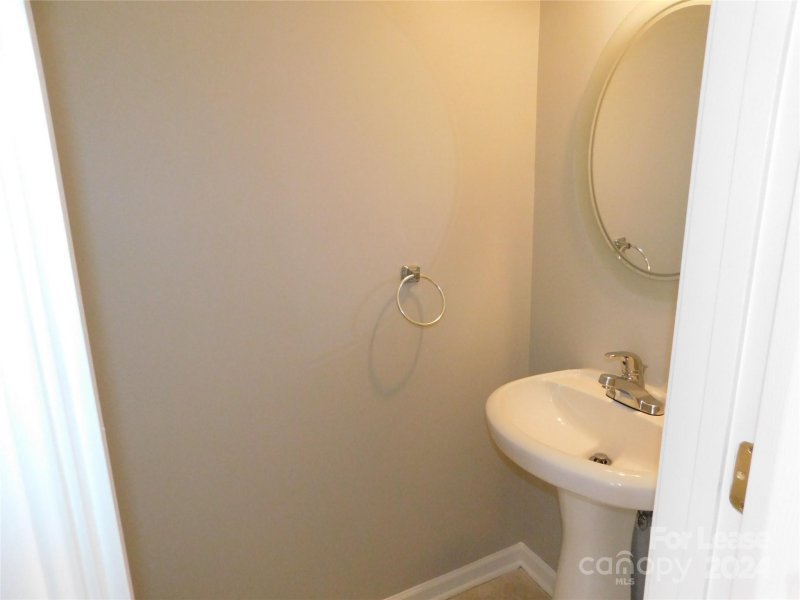 Property image 5 at 329 Alabarda Lane, Charlotte, NC 28273