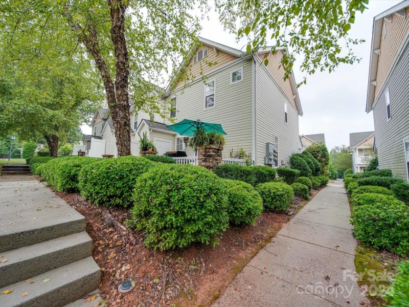 Property image 5 at 14918 Scothurst Lane, Charlotte, NC 28277