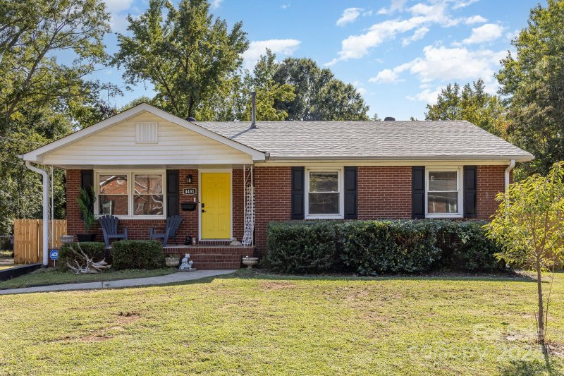 4431 Westridge Drive