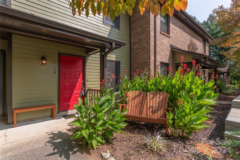 Property image 3 at 16 Spears Avenue, Asheville, NC 28801