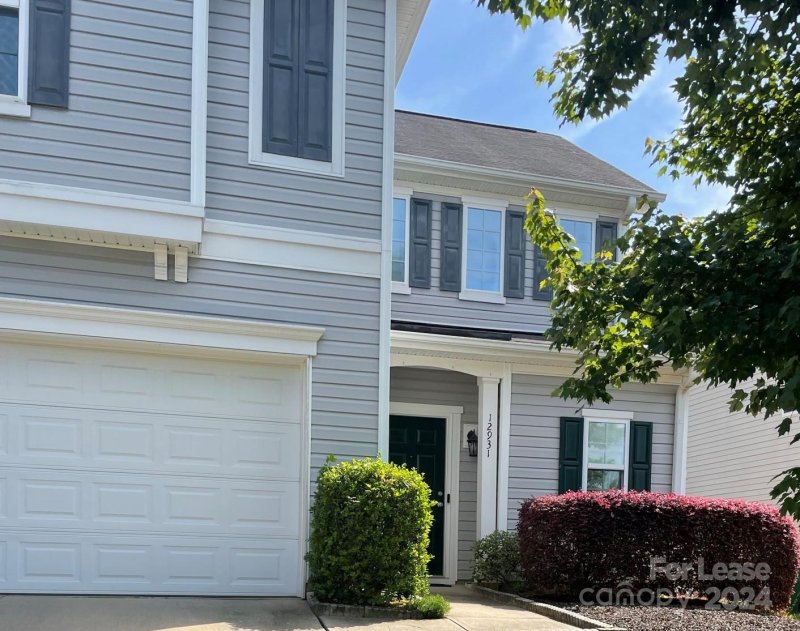 Property image 2 at 12931 Lake Erie Lane, Charlotte, NC 28273