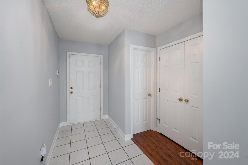 Property image 4 at 3120 Longspur Drive, Matthews, NC 28105