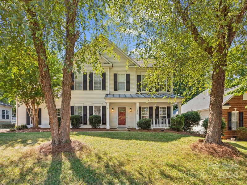 Property image 2 at 10003 Spring Park Drive, Charlotte, NC 28269