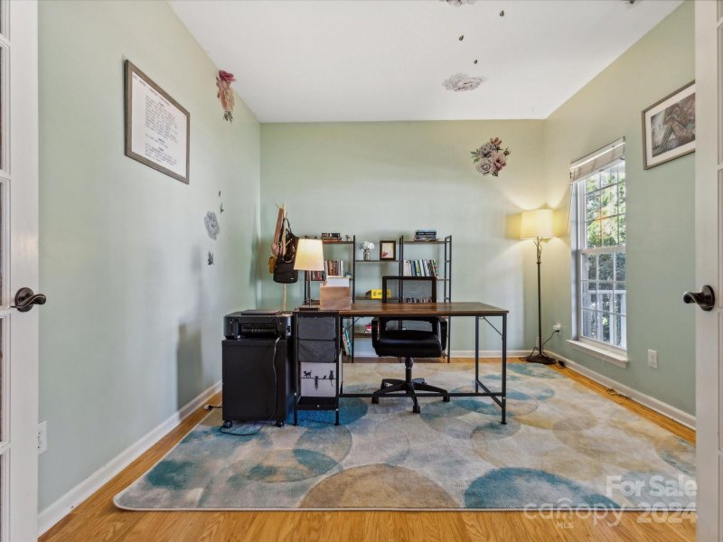 Property image 4 at 10003 Spring Park Drive, Charlotte, NC 28269