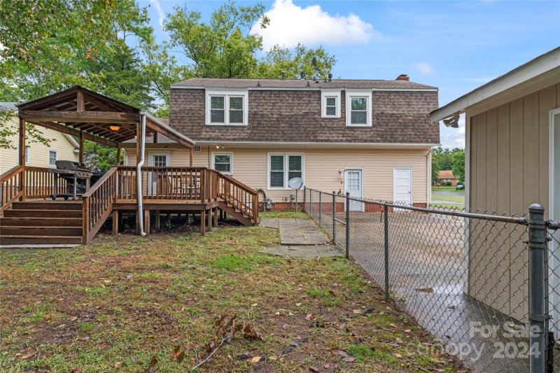 Property image 5 at 8913 Nightingale Lane, Charlotte, NC 28226